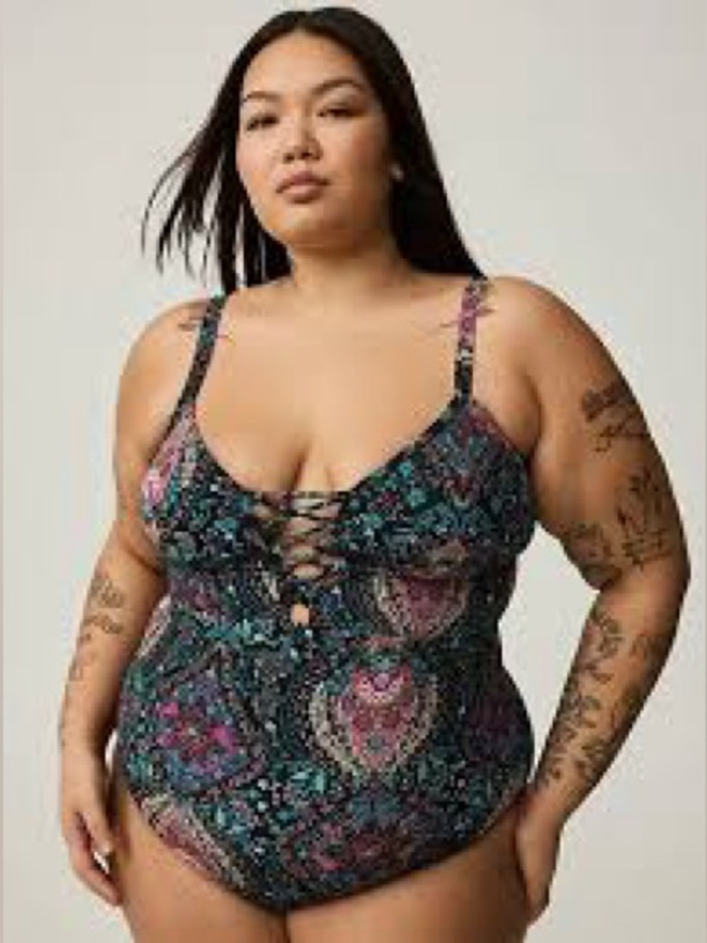 Torrid Wireless Plunge Strappy Lace Up One Piece Swimsuit Black Paisley Sz 3X